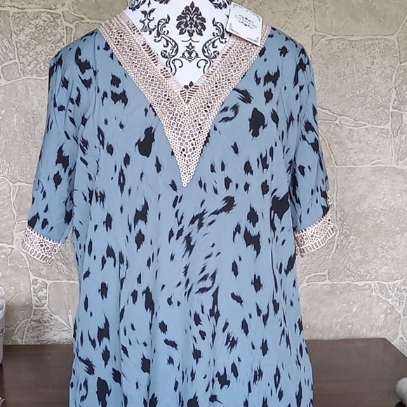 Lamode Tops - LAMODE BLOUSE